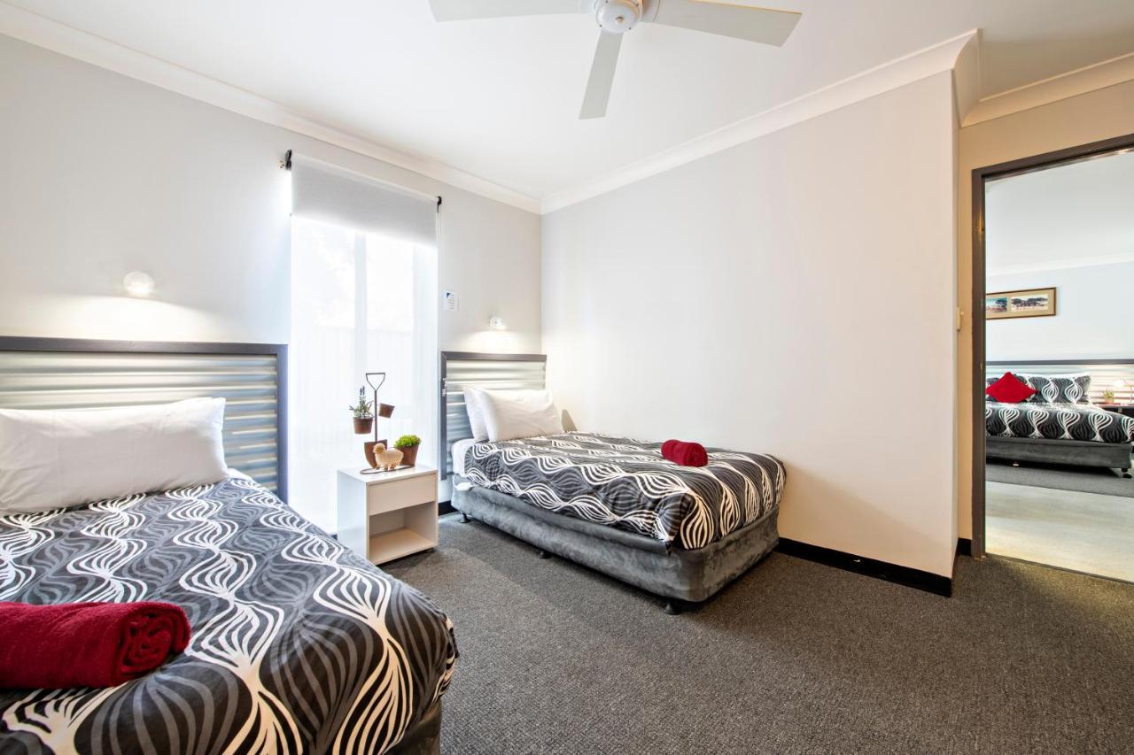 Comfort Inn Shearing Shed Dubbo Eksteriør billede