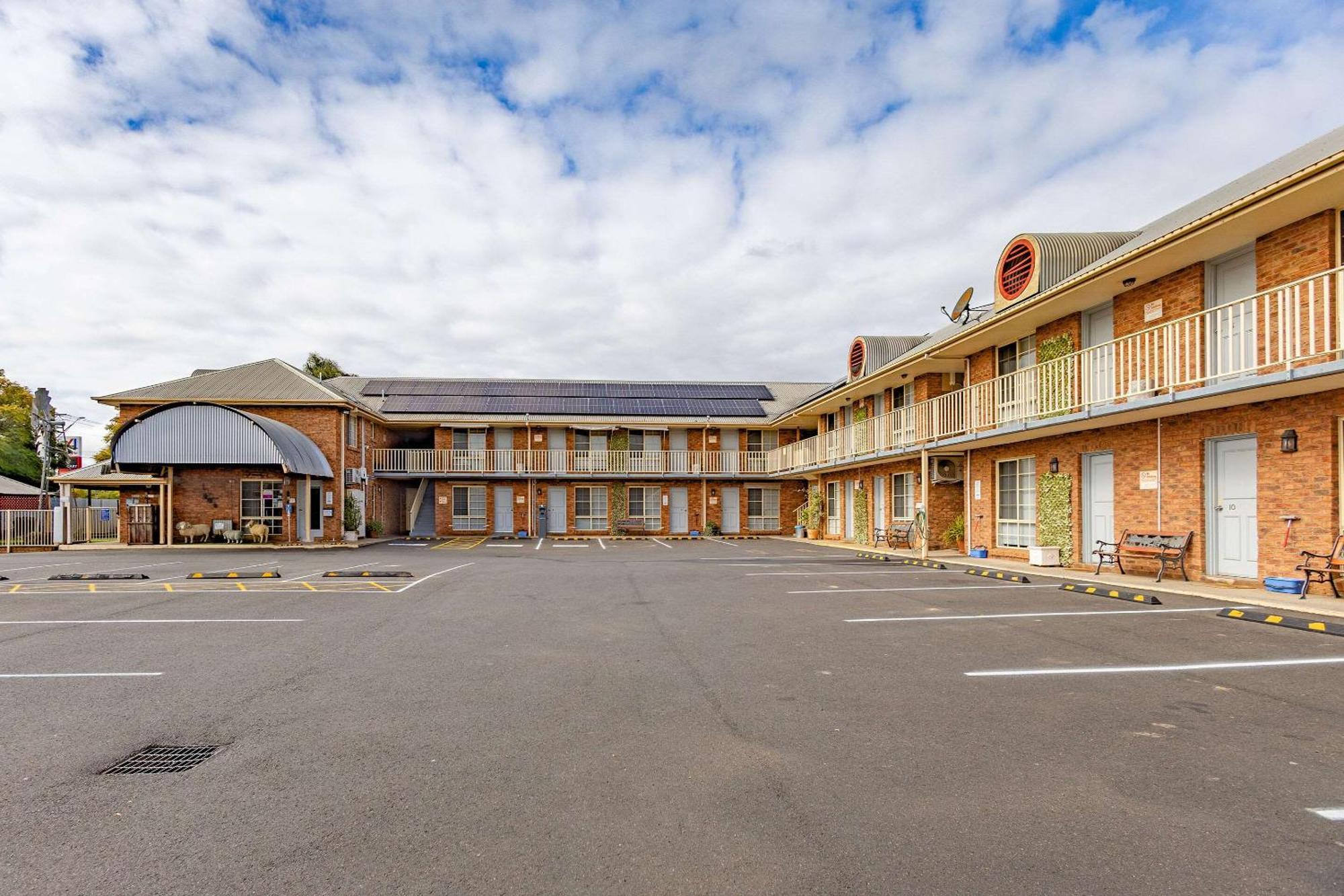 Comfort Inn Shearing Shed Dubbo Eksteriør billede