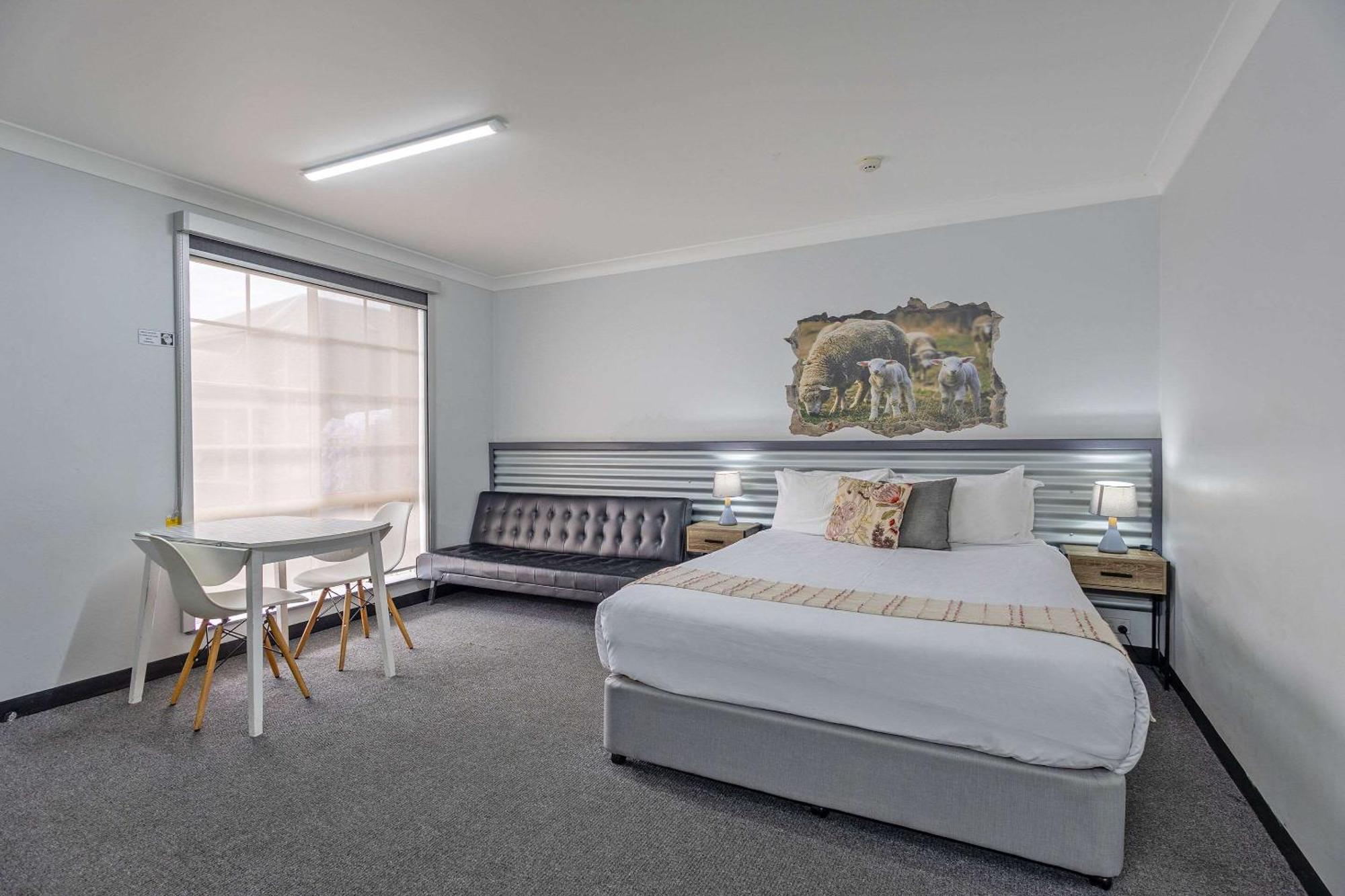 Comfort Inn Shearing Shed Dubbo Eksteriør billede