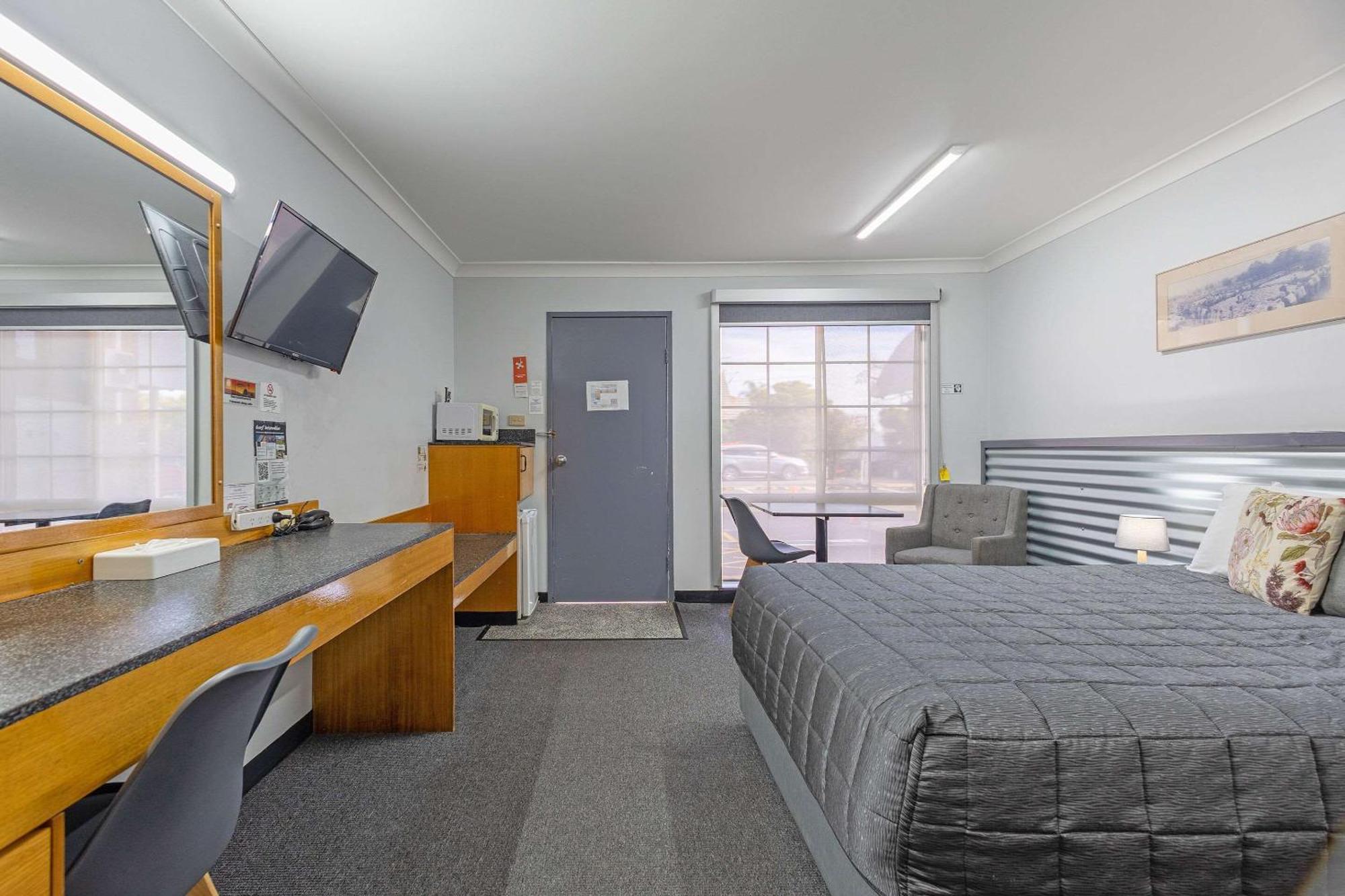 Comfort Inn Shearing Shed Dubbo Eksteriør billede